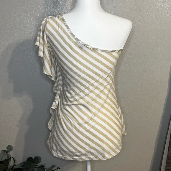 Grass One Shoulder, Ruffle Detail, white and gold top, medium - Picture 4 of 9